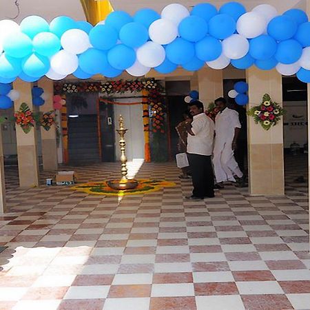فندق شينايفي  Hariharan Residency - Poonamallee المظهر الخارجي الصورة