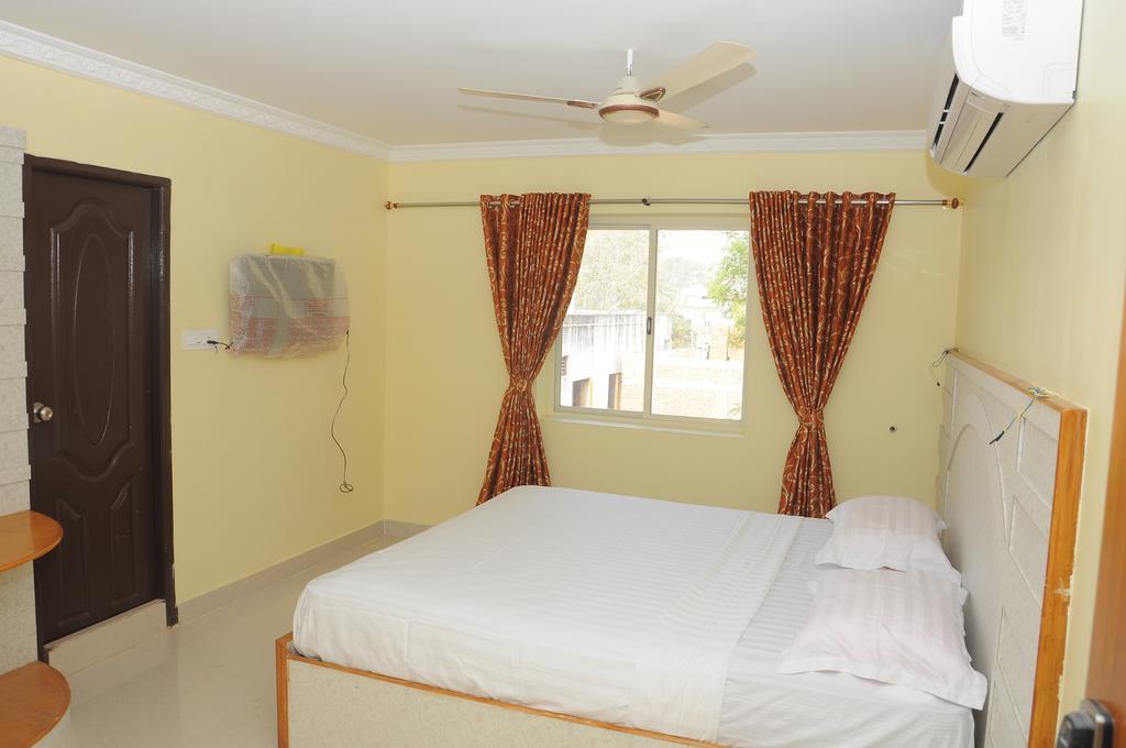 فندق شينايفي  Hariharan Residency - Poonamallee المظهر الخارجي الصورة